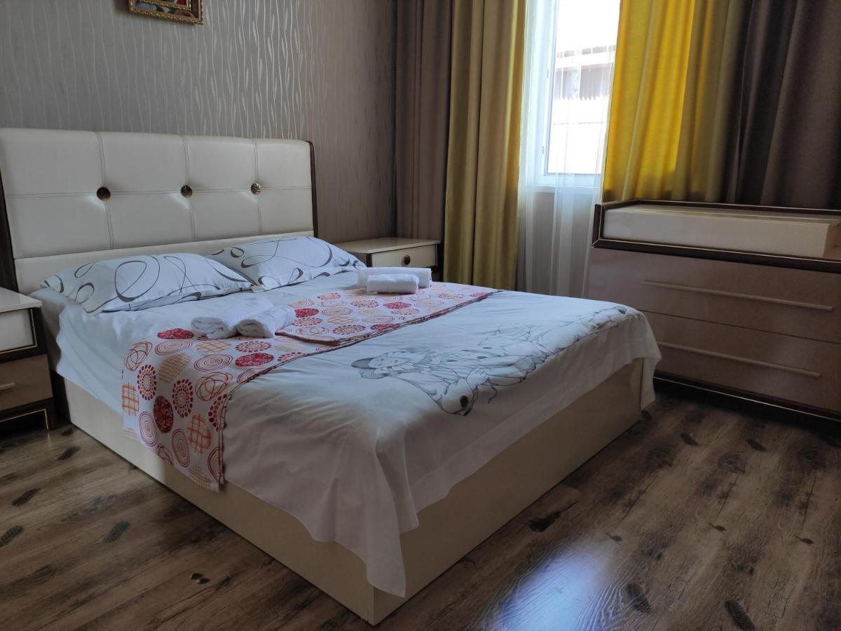 Guest House On Kostava 23 Kobuleti Ngoại thất bức ảnh