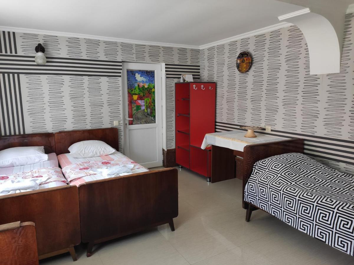 Guest House On Kostava 23 Kobuleti Ngoại thất bức ảnh