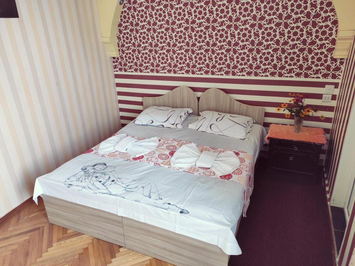 Guest House On Kostava 23 Kobuleti Ngoại thất bức ảnh