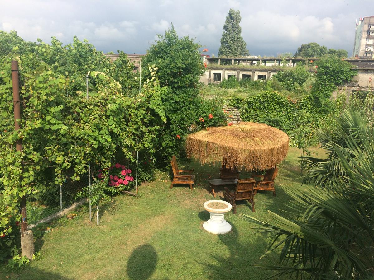 Guest House On Kostava 23 Kobuleti Ngoại thất bức ảnh